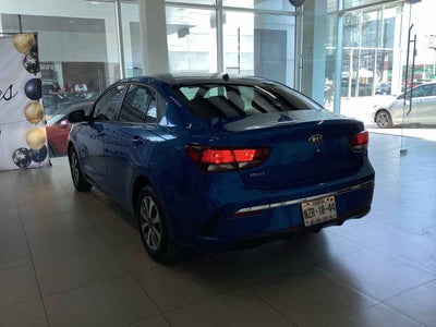 2021 Kia KIA RIO SEDAN 4p LX L4/1.6 Aut