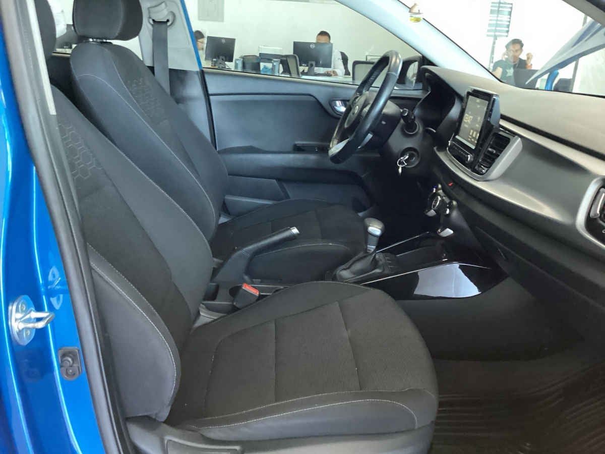 2021 Kia KIA RIO SEDAN 4p LX L4/1.6 Aut