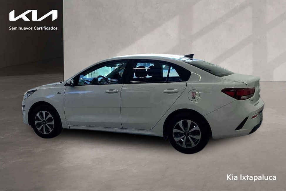 2023 Kia KIA RIO SEDAN 4p LX L4/1.6 Man