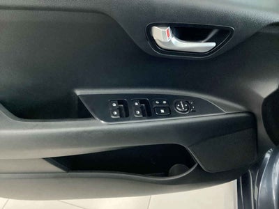 2023 Kia KIA RIO HB 5p LX L4/1.6 Aut