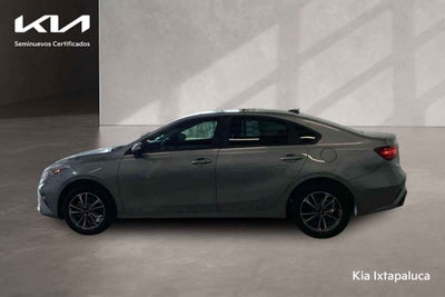 2024 Kia FORTE SEDAN 4p LX L4/2.0 Man