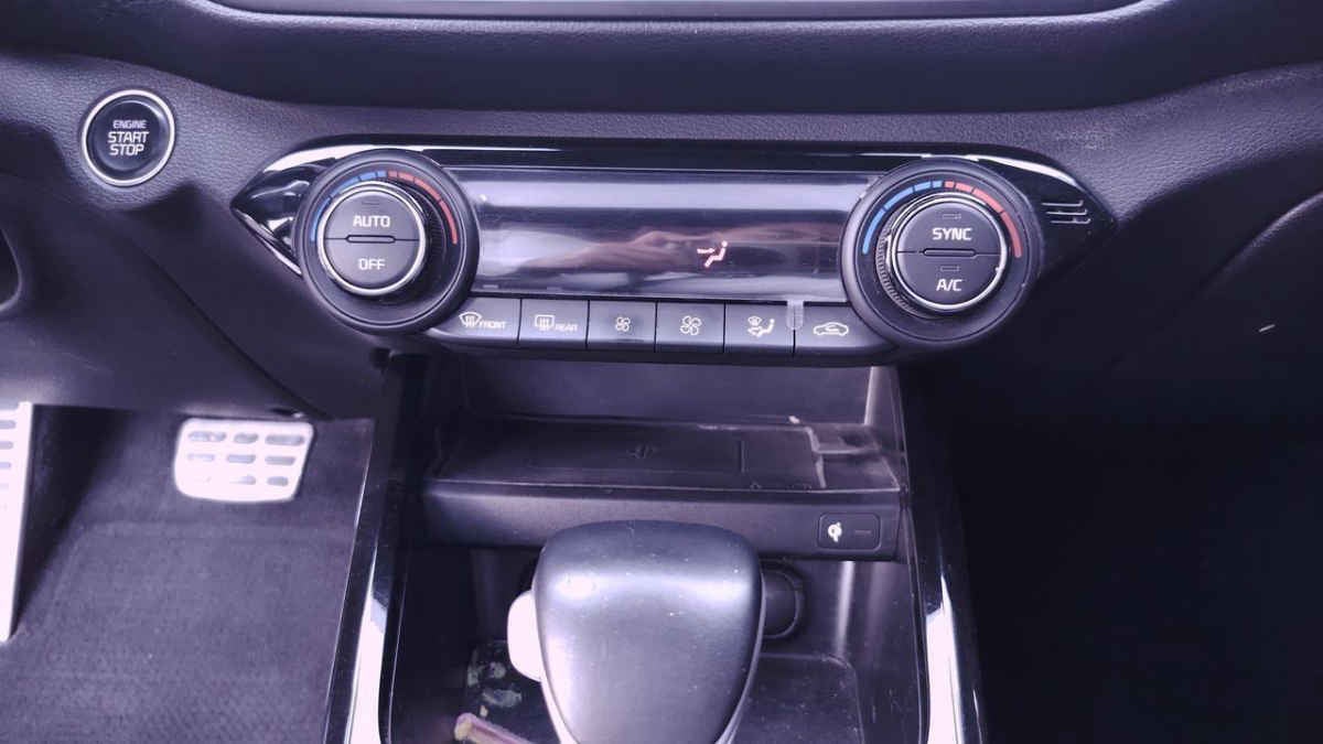 2023 Kia FORTE SEDAN 4p GT Line L4/2.0 Aut