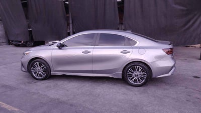 2023 Kia FORTE SEDAN 4p GT Line L4/2.0 Aut