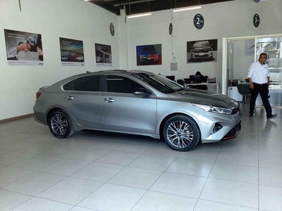 2023 Kia FORTE SEDAN 4p GT Line L4/2.0 Aut