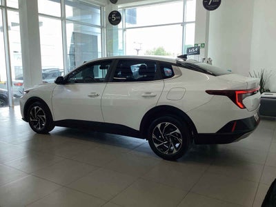 2025 Kia K3 4p EX Pack L4/1.6 Aut