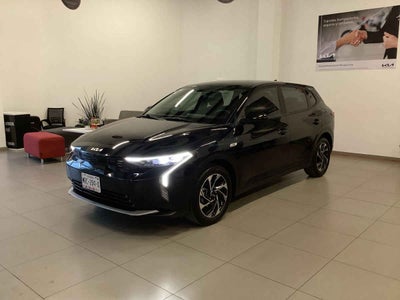 2024 Kia K3 4p EX L4/1.6 Aut