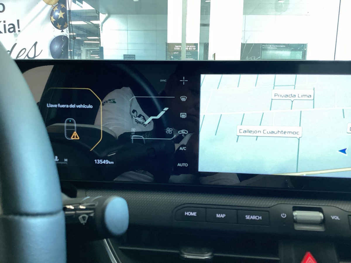 2026 Kia K4 4p GT Line L4/2.0 Aut