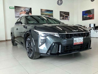 2026 Kia K4 5p GT Line L4/2.0 Aut