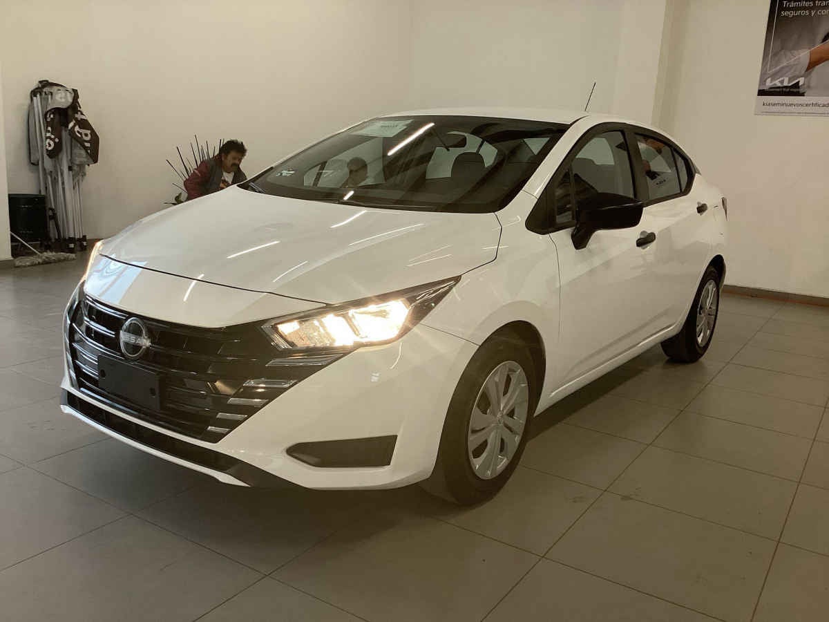 2025 Nissan Versa 4p Sense L4/1.6 Aut