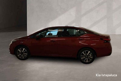 2021 Nissan Versa 4p Advance L4/1.6 Man