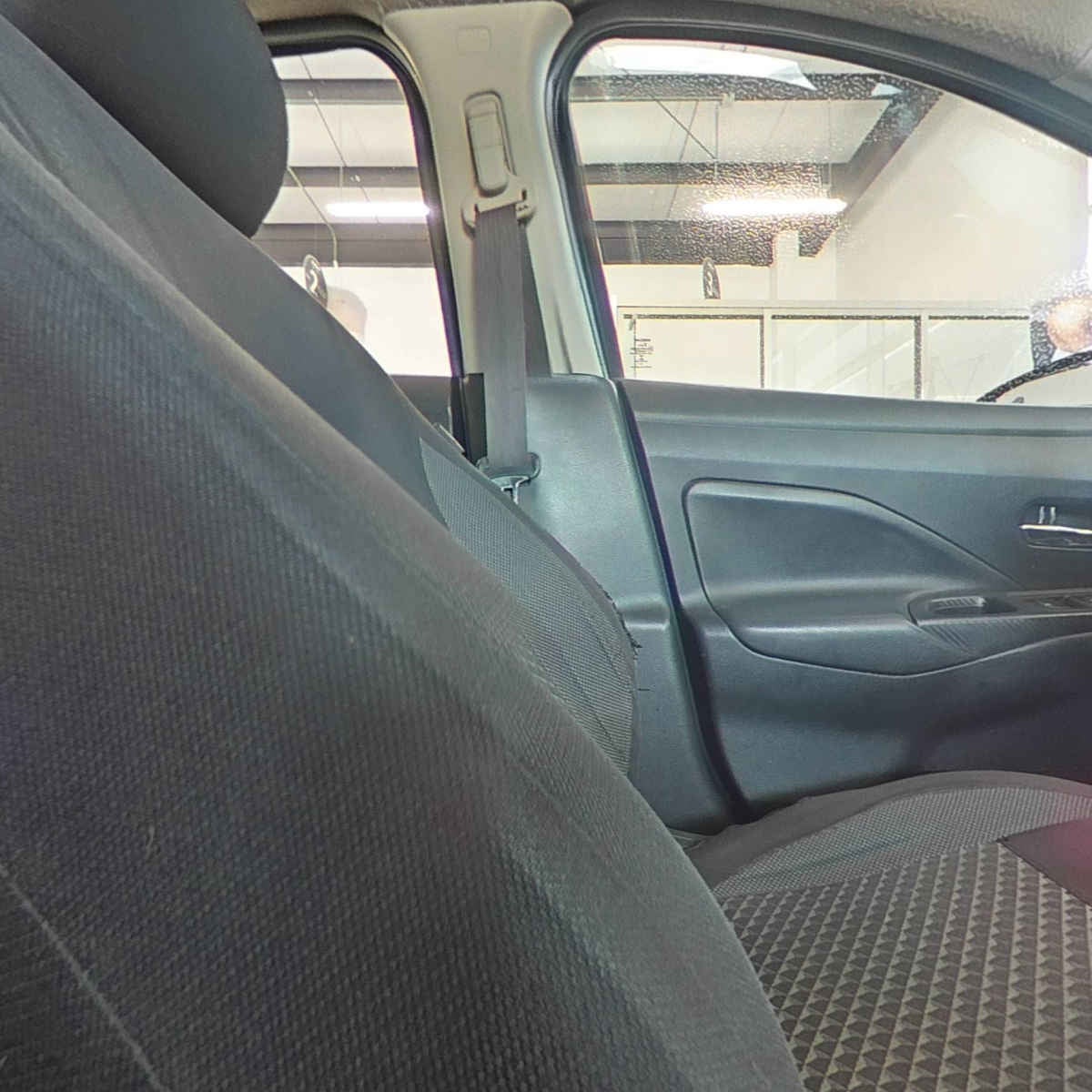 2020 Nissan Versa 4p Sense L4/1.6 Man