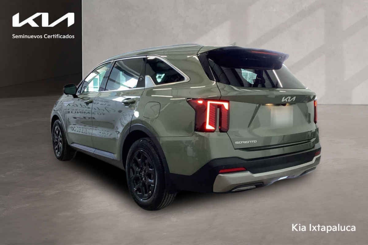 2026 Kia Sorento 5p SXL L4/2.5/T Aut