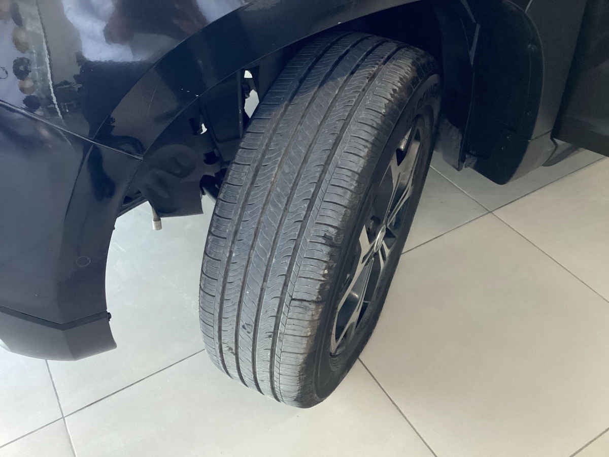 2023 Renault Duster 5p Iconic L4/1.3/T Aut