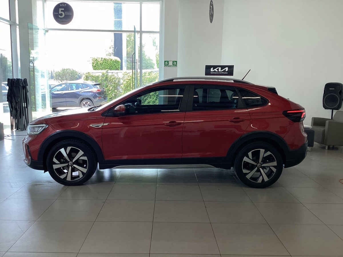 2023 Volkswagen Nivus 5p Highline L3/1.0/T Aut