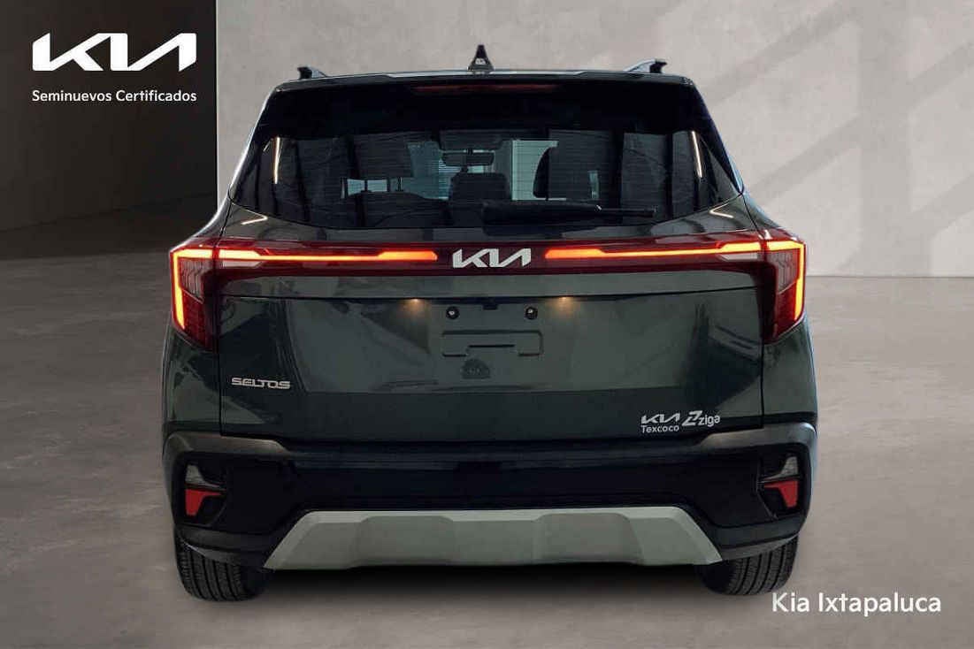 2025 Kia SELTOS 5p SX L4/1.5 Aut