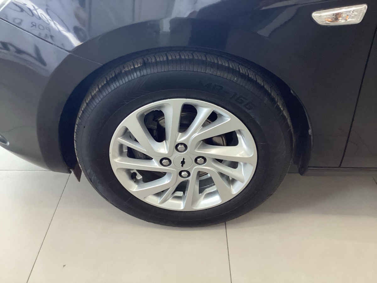 2021 Chevrolet Aveo 4p LT L4/1.5 Man (C)