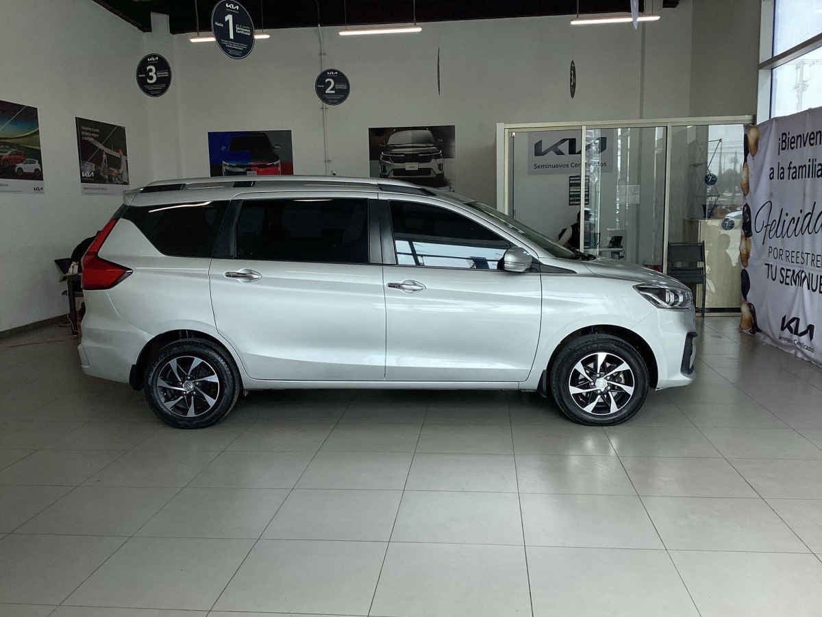 2022 Suzuki ERTIGA GLX