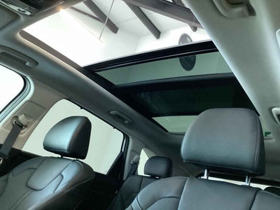 2026 Kia Sorento 5p SXL L4/2.5/T Aut