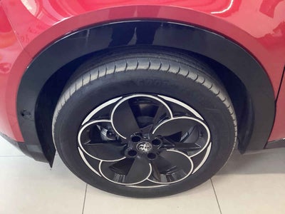 2026 Alfa Romeo Junior TI 5p Junior TI L3/1.2/T MHEV Aut
