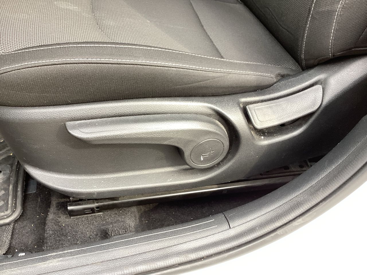 2023 Kia Forte 2.0 Lx Sedan At