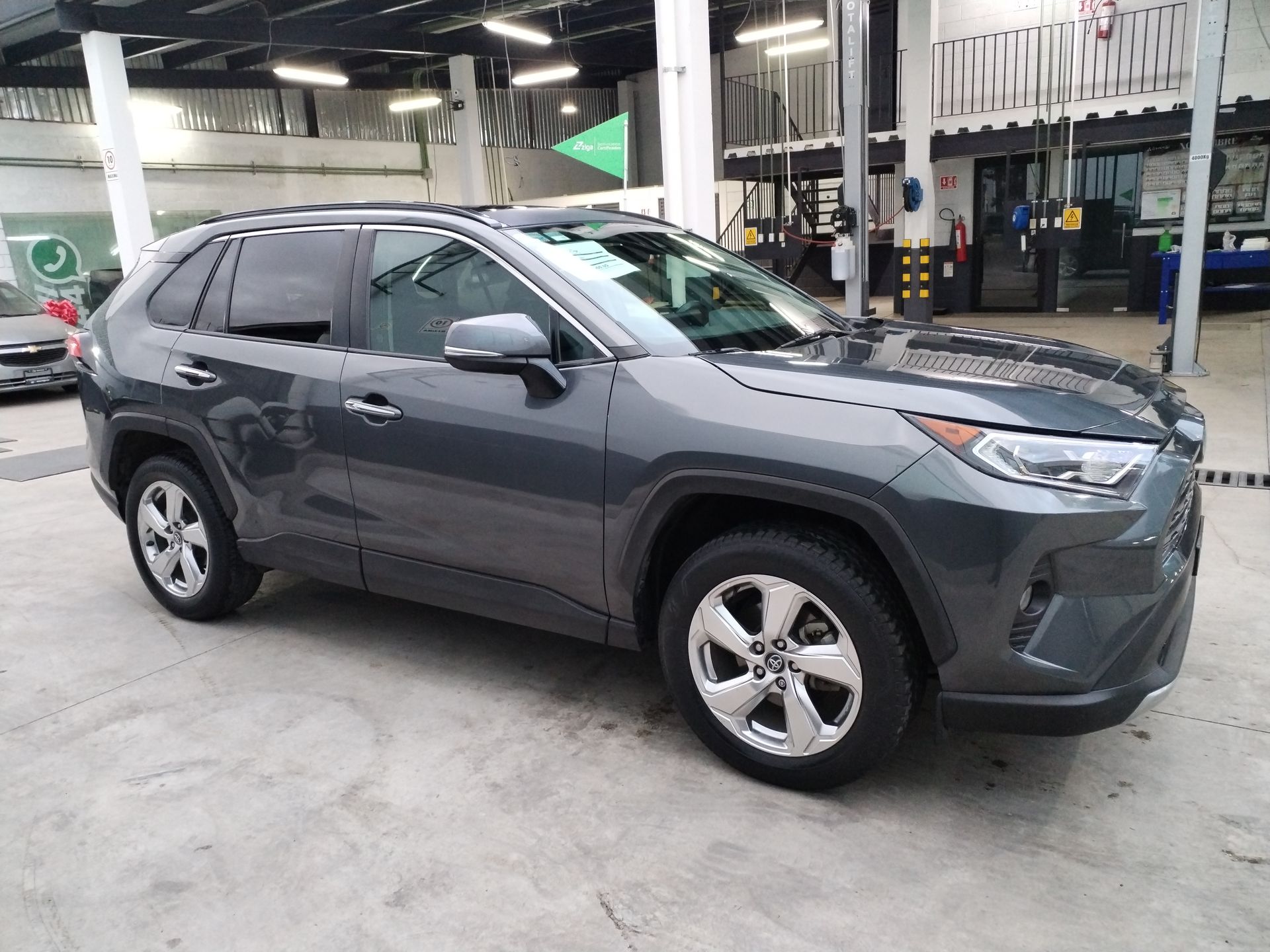 2021 Toyota RAV4 2.5 Limited Hybrid At