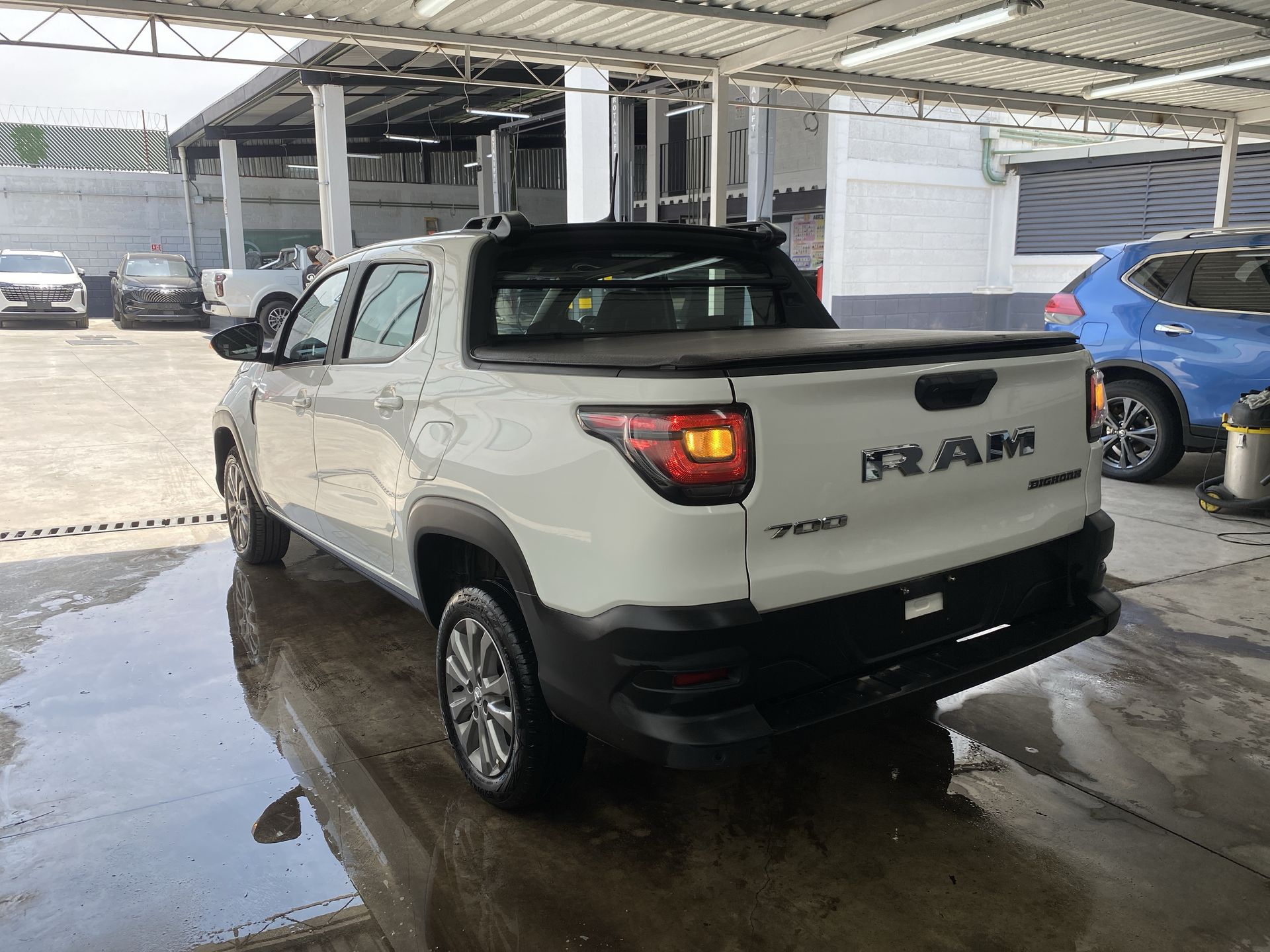 2025 RAM 700 1.3 Bighorn At