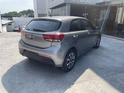 2021 Kia KIA RIO HB 5p LX L4/1.6 Man
