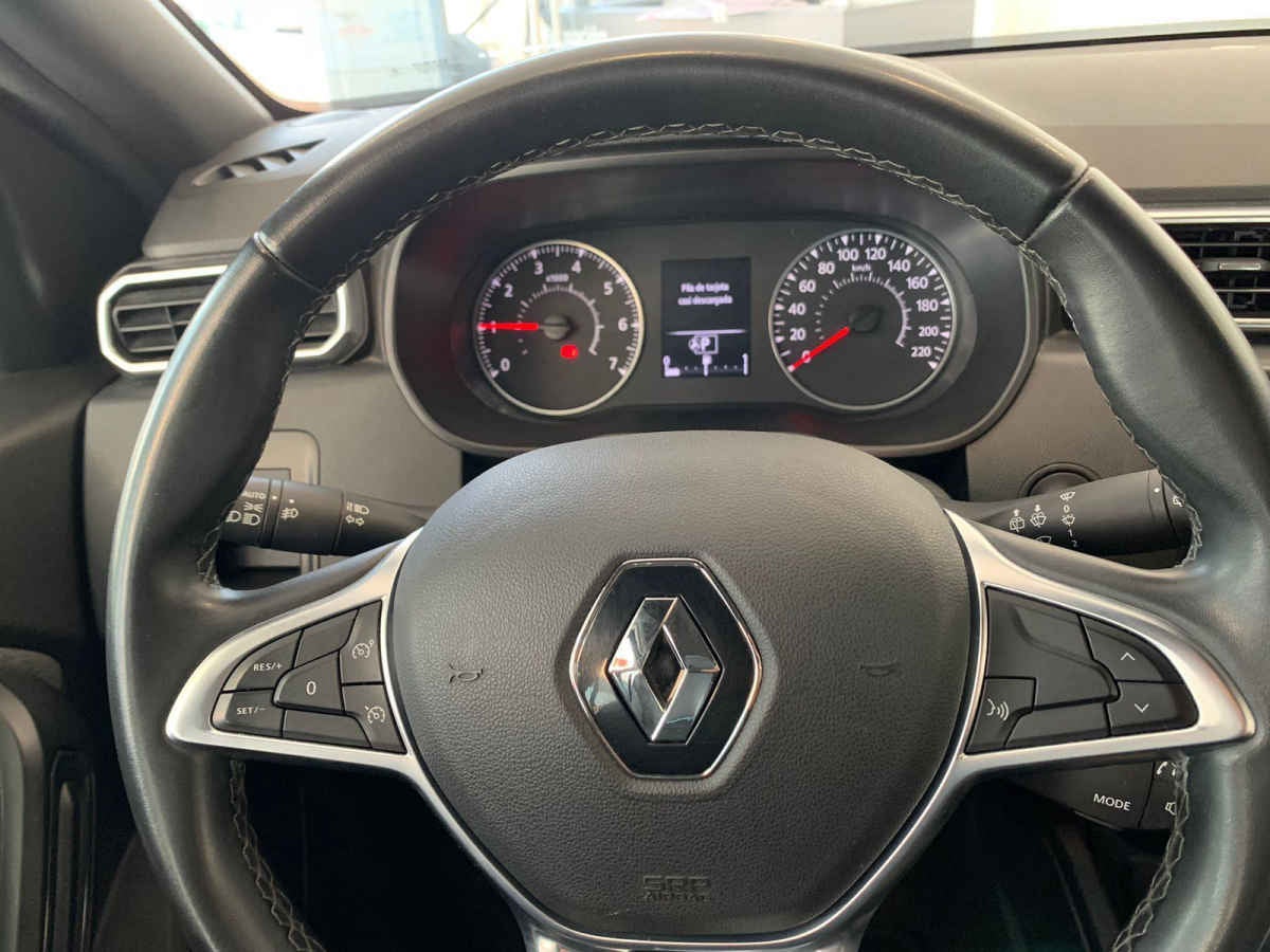 2023 Renault Duster 5p Iconic L4/1.3/T Aut