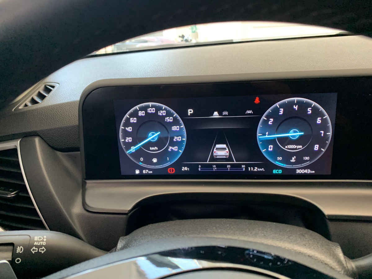 2024 Kia SELTOS 5p SXL L4/1.4/T Aut