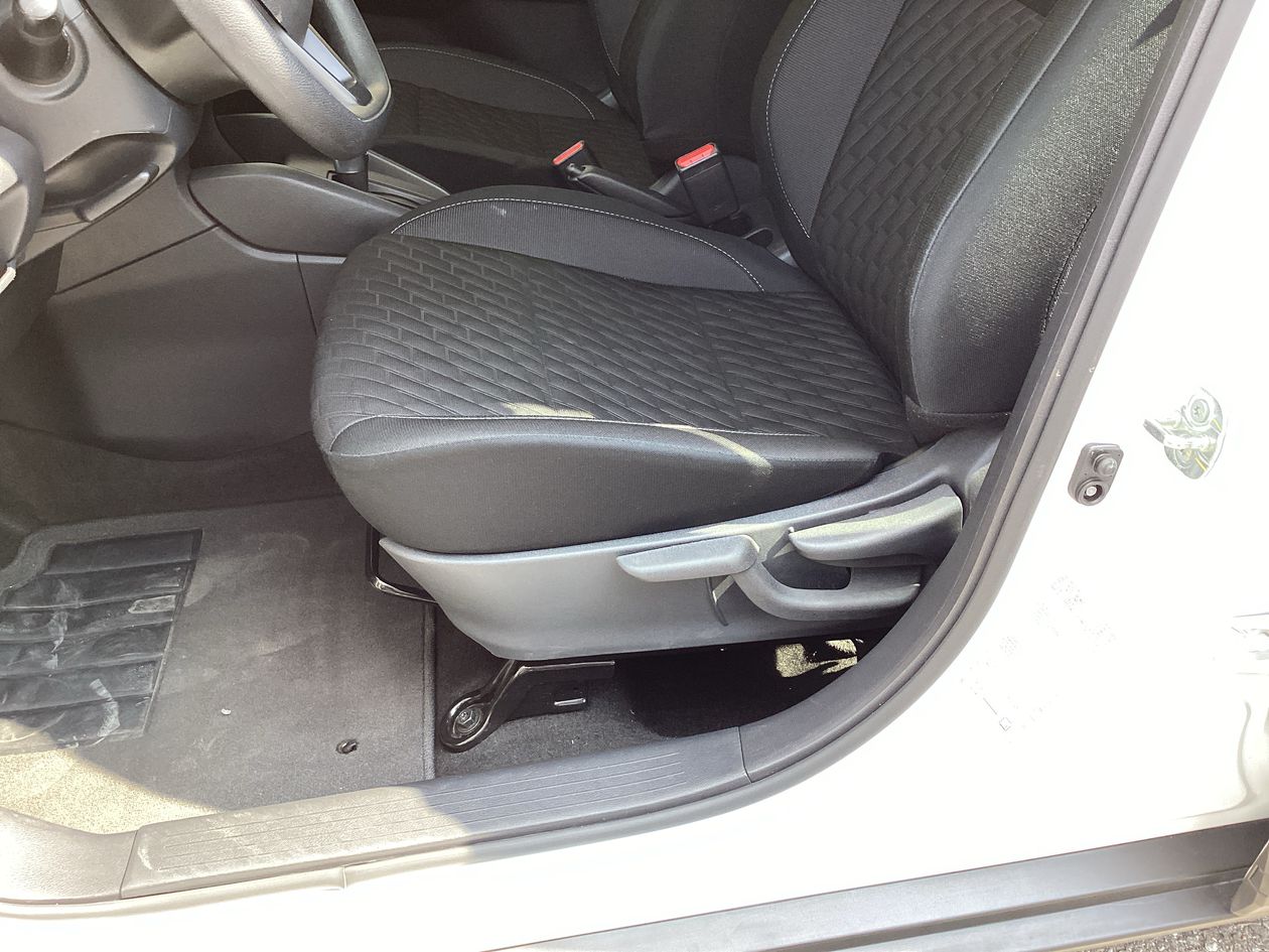 2025 Nissan Kicks 1.6 Play Advance At