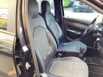2025 Renault Kwid 1.0 Iconic Mt