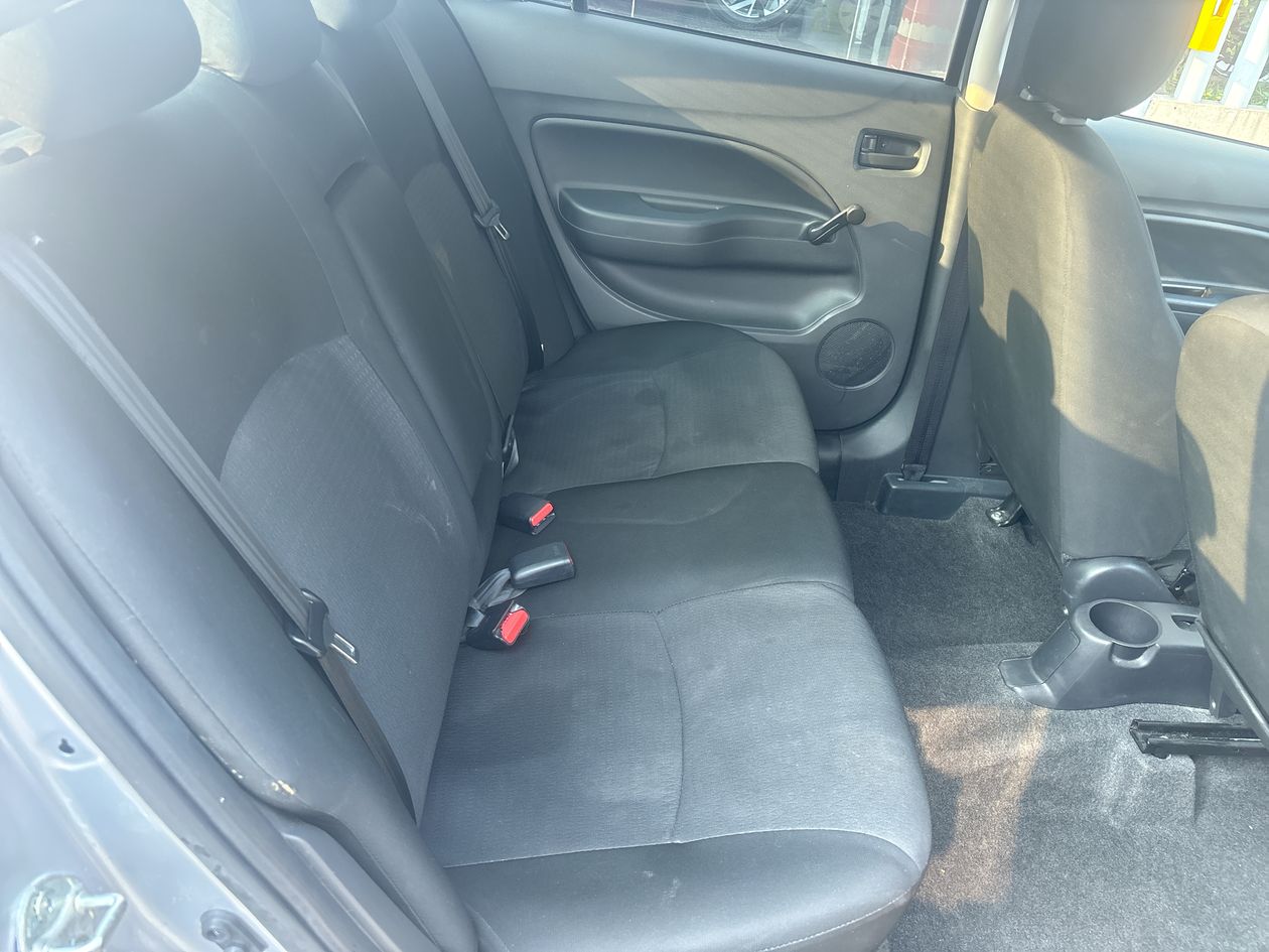 2024 Dodge Attitude ATTITUDE SE T/A