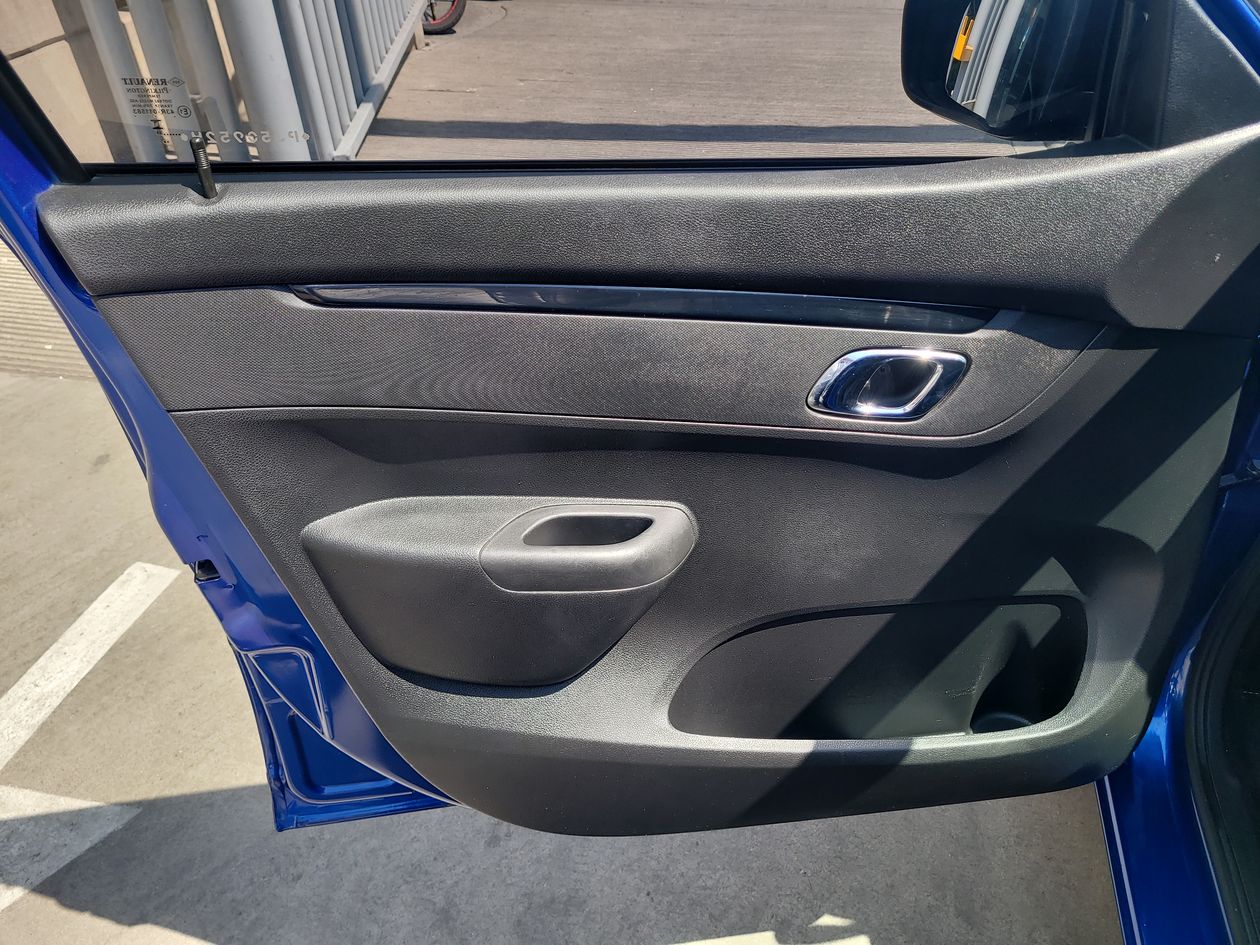 2023 Renault Kwid 1.0 Iconic Mt