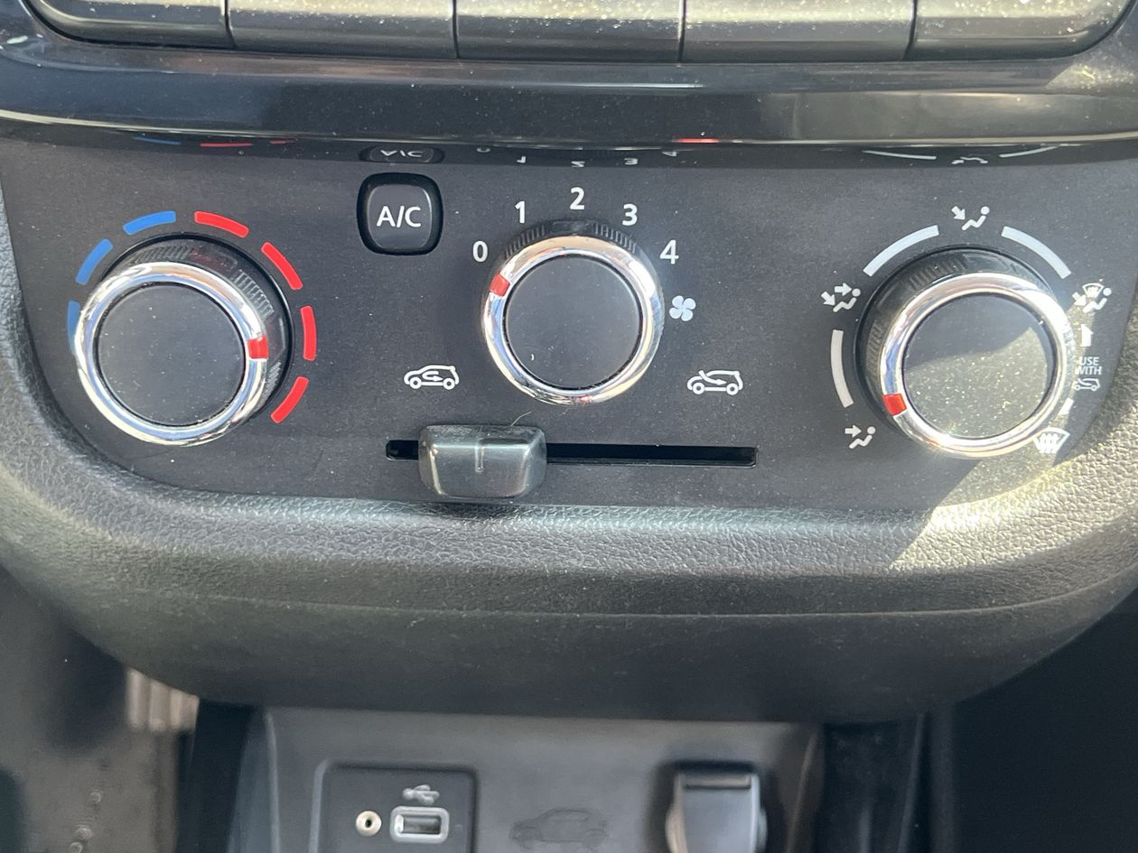 2024 Renault Kwid 1.0 Bitono Mt