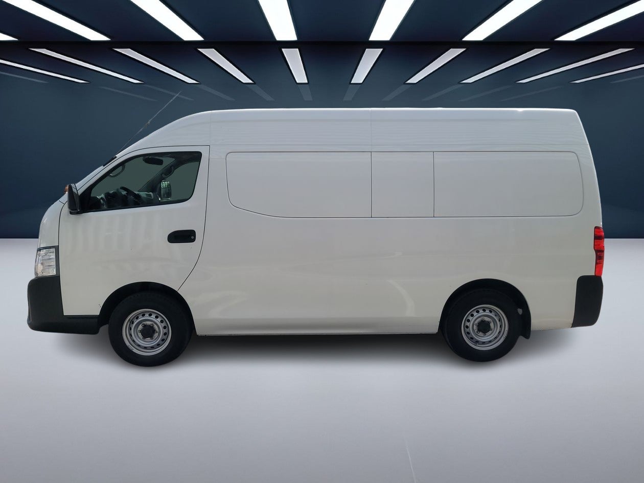 2024 Nissan Urvan 2.5 Panel Amplia AA Mt