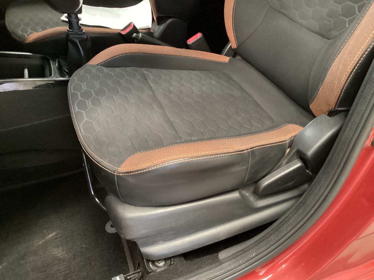 2019 Renault Kwid 1.0 Outsider Mt