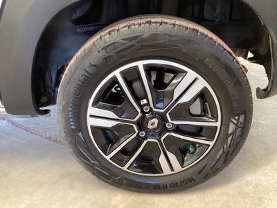 2025 Renault Kwid 1.0 Iconic Mt