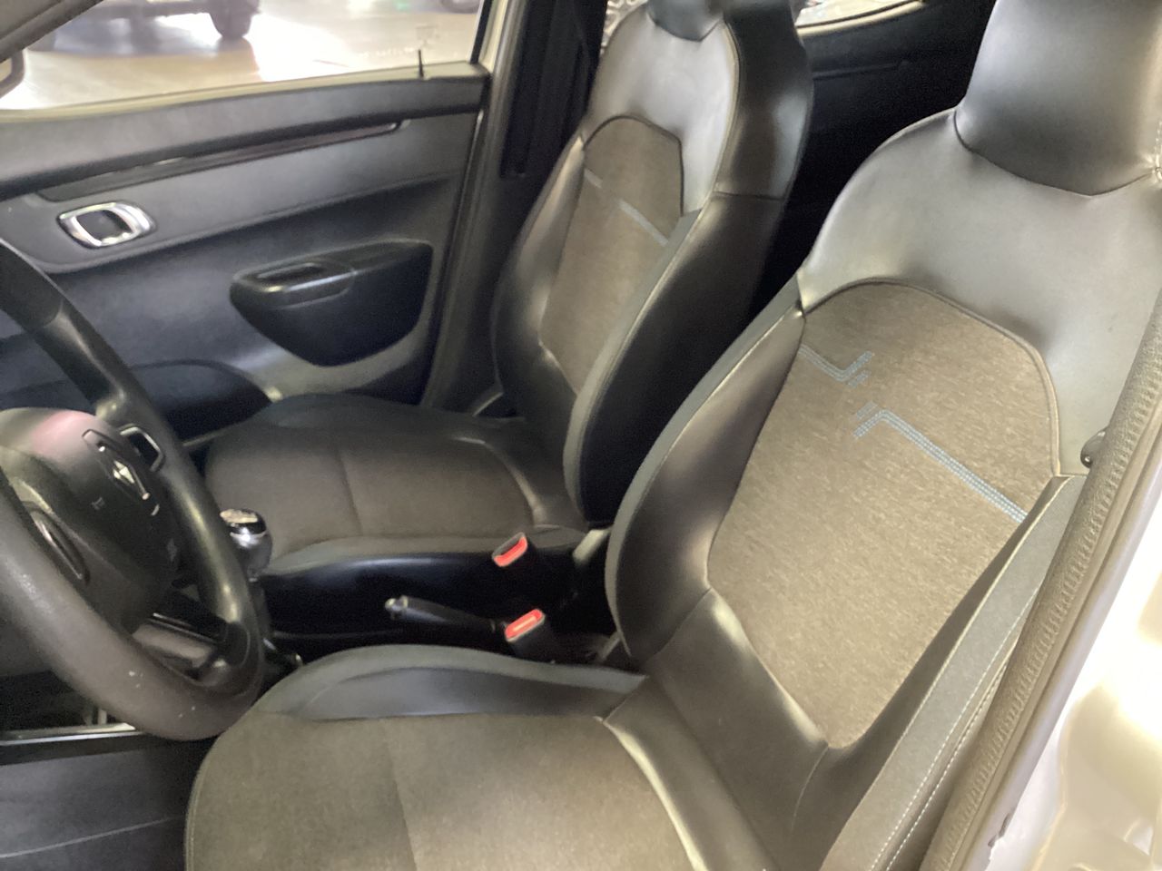 2023 Renault Kwid 1.0 Bitono Mt