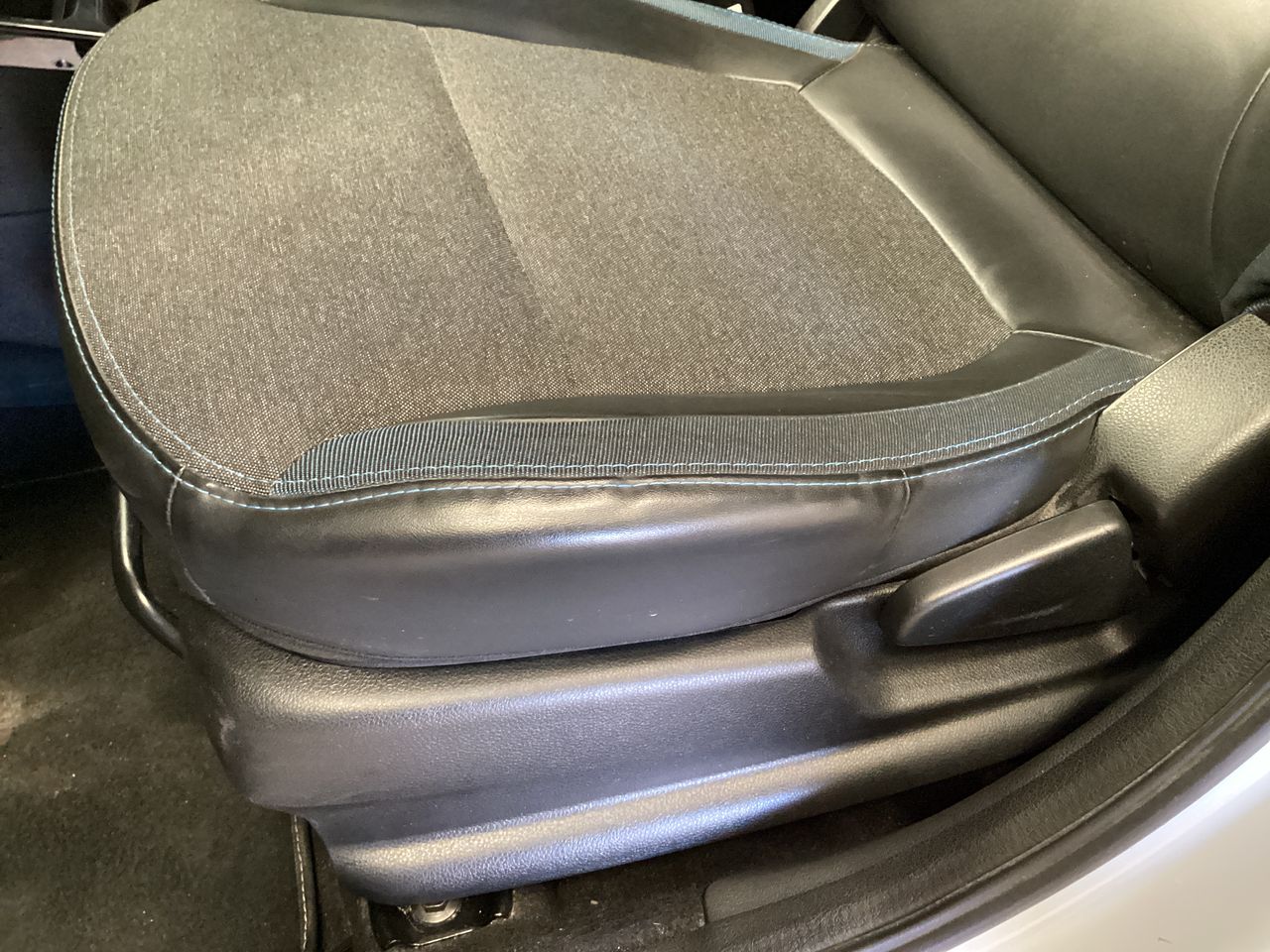 2025 Renault Kwid 1.0 Iconic Mt