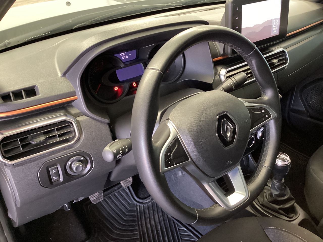 2025 Renault Oroch 1.6 Outsider Mt