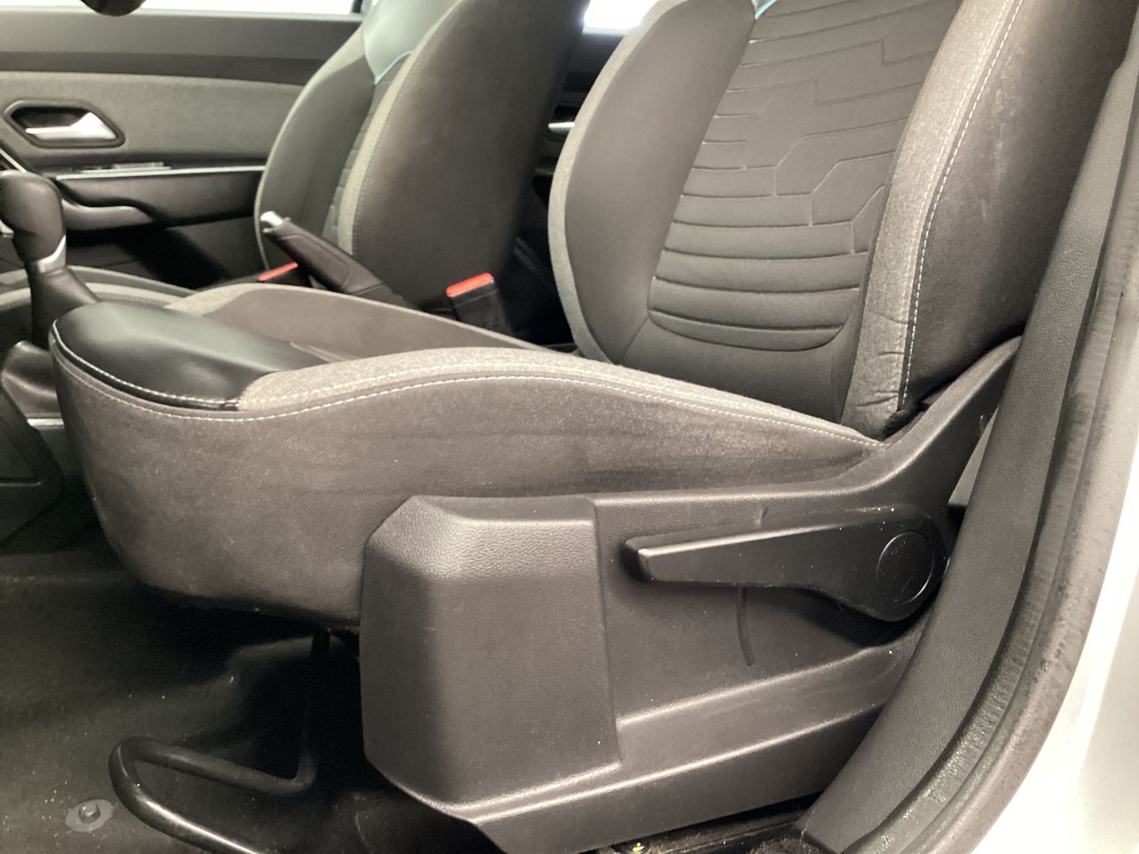 2023 Renault Duster 1.3 Iconic At