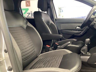 2024 Renault Duster 1.3 Iconic At