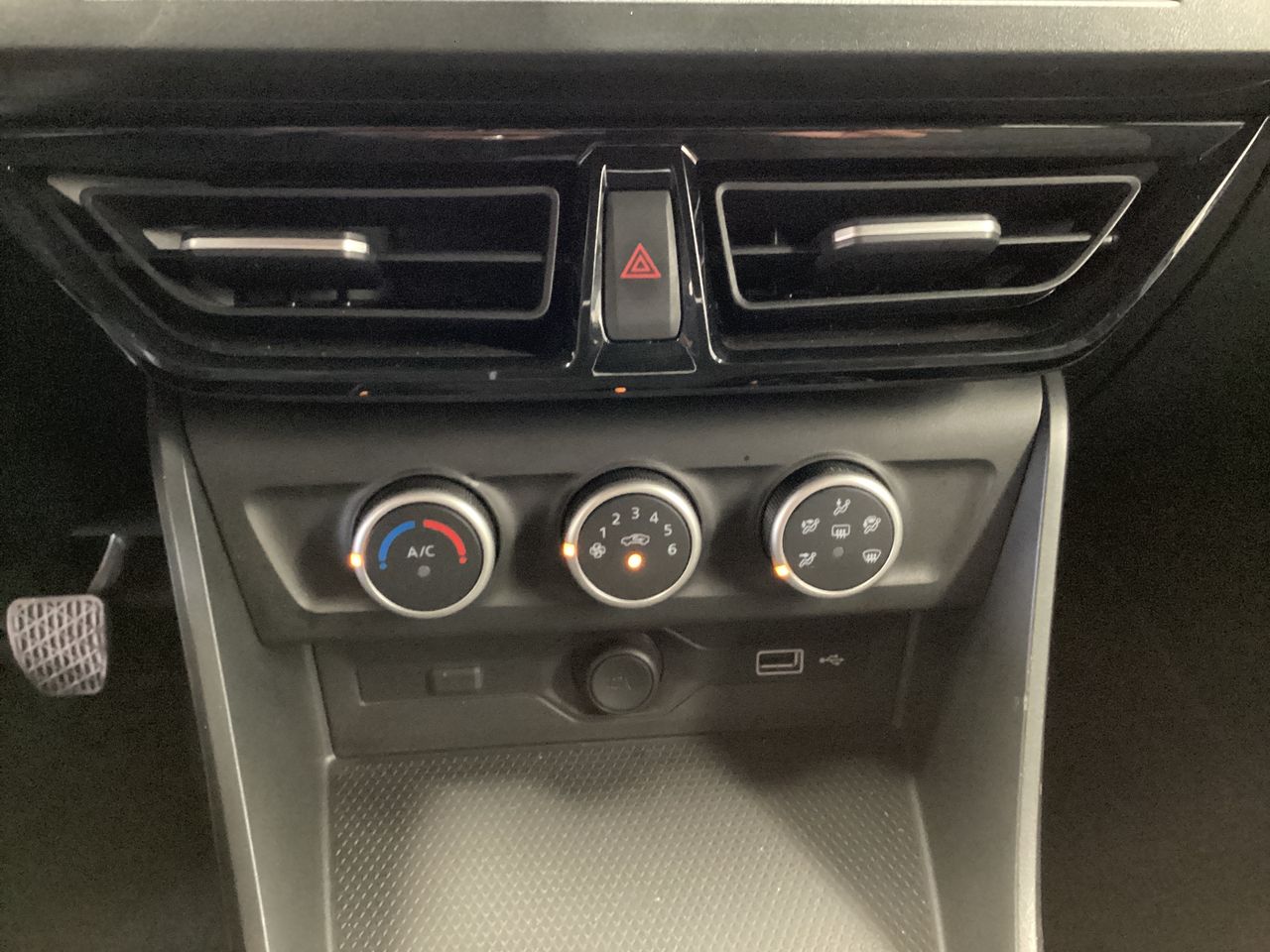 2025 MG MG 3 1.5 Cool HB Mt