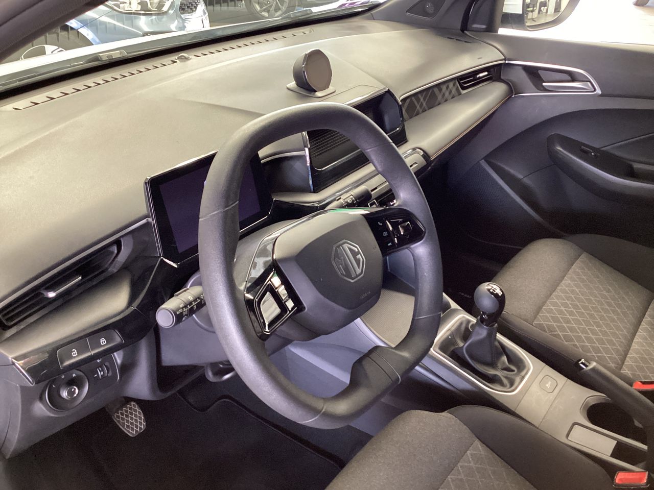 2025 MG MG 3 1.5 Cool HB Mt