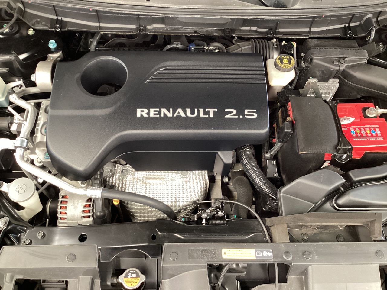 2023 Renault Koleos 2.5 Iconic Piel Cvt