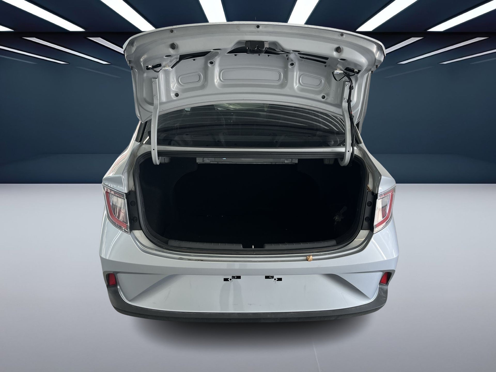 2025 Hyundai Grand i10 1.2 Gl Mid Sedan Mt