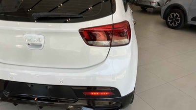 2022 Kia KIA RIO HB 5p S Pack L4/1.6 Man