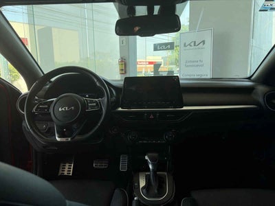 2023 Kia FORTE SEDAN 4p GT Line L4/2.0 Aut