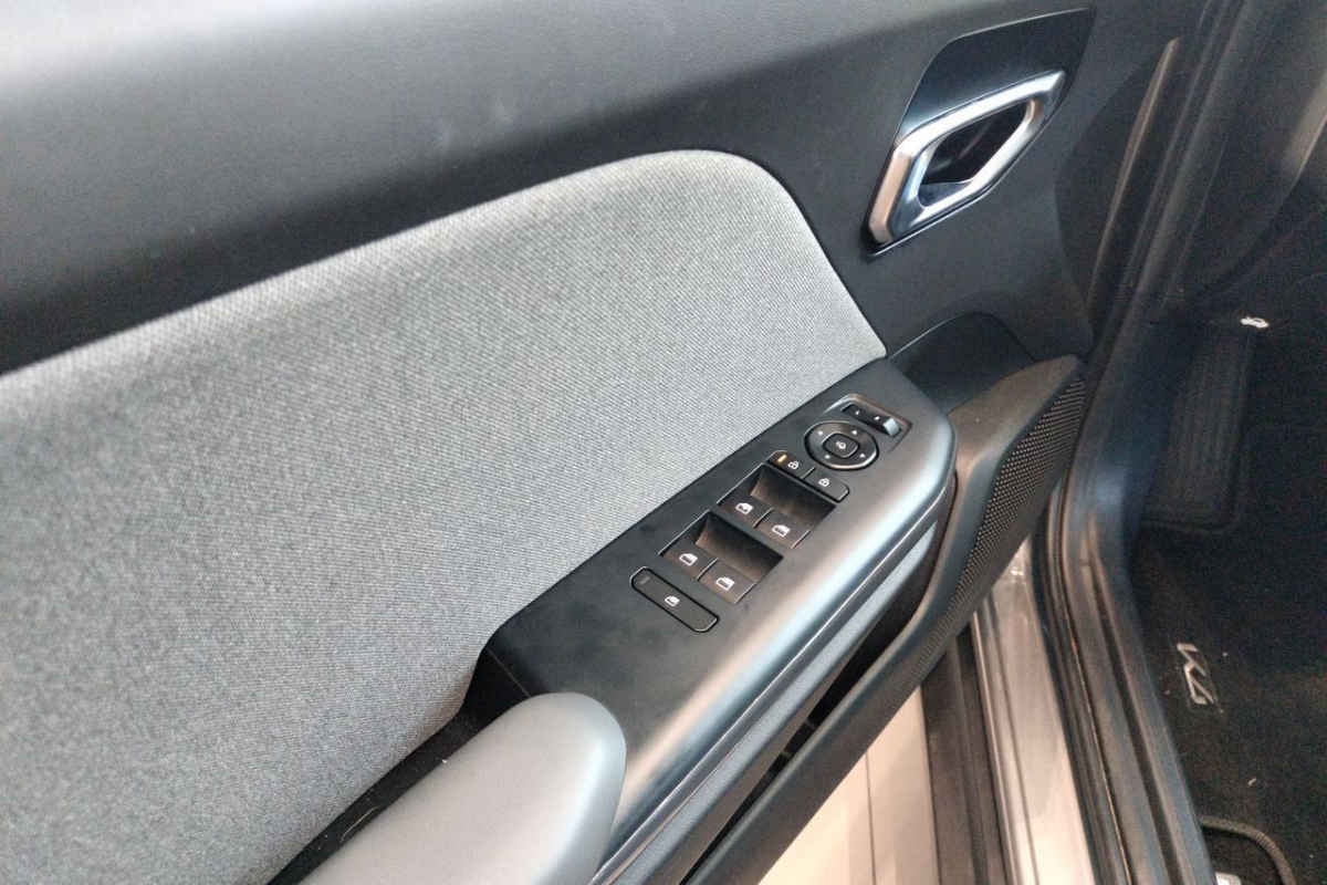 2026 Kia K4 4p EX L4/2.0 Man