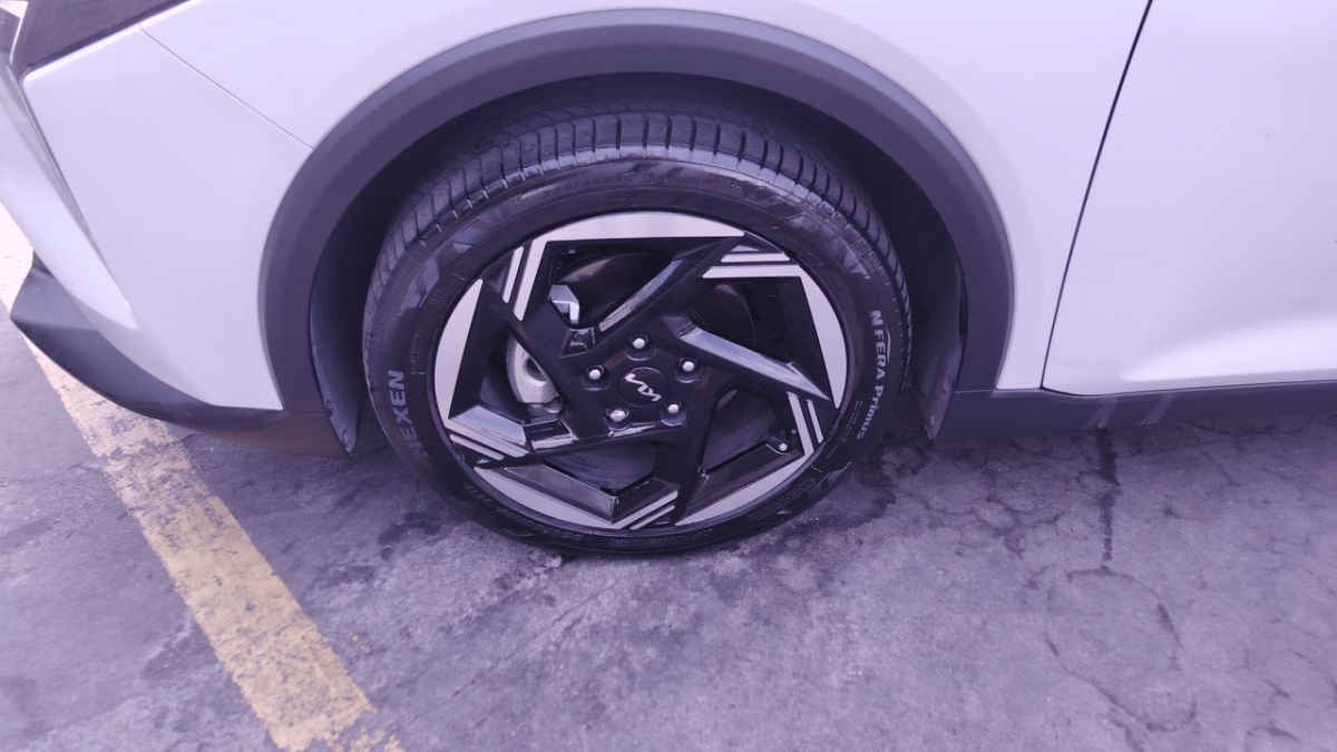 2025 Kia K4 4p EX L4/2.0 Aut